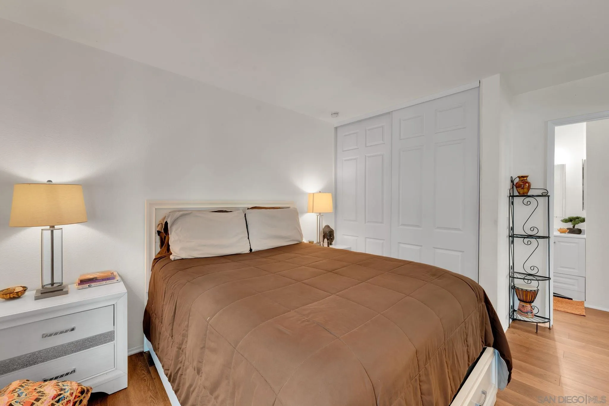 https://cdn.realtyfeed.com/cdn/127/260022347/a9ea67b76b8767fd338d45663a20c784.webp