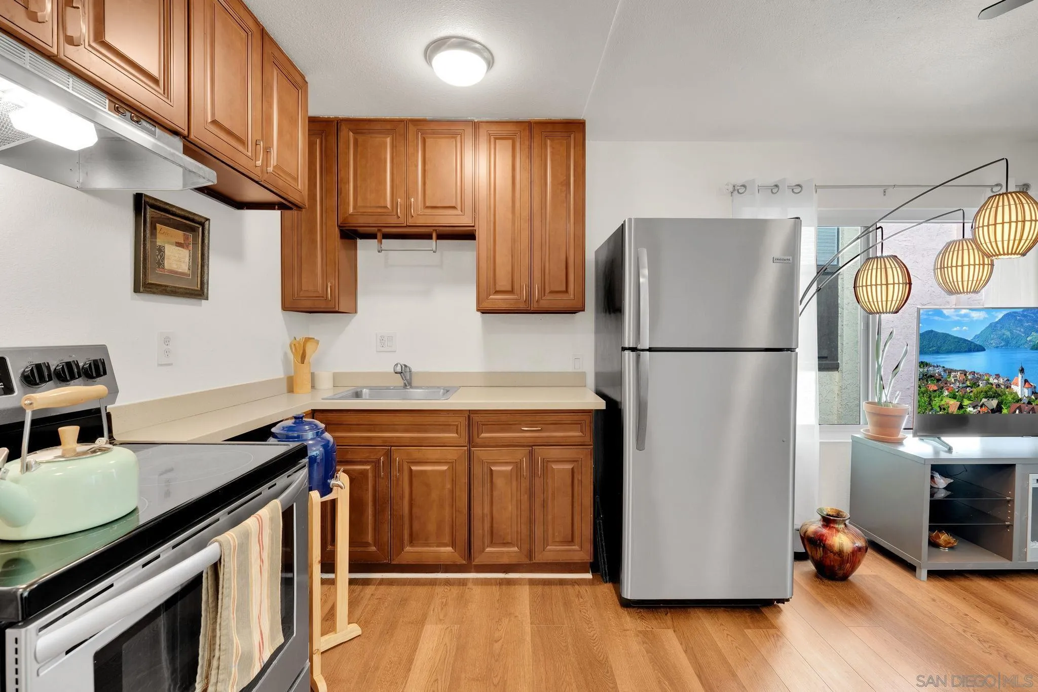 https://cdn.realtyfeed.com/cdn/127/260022347/d6ada5892bac1da1a32a850c309d85b9.webp