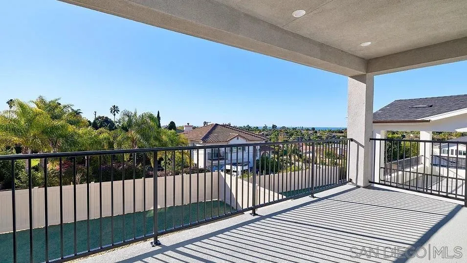 2320 Loker Way, Oceanside, CA 92054 - Photo 3 of 20, Oceanside, CA