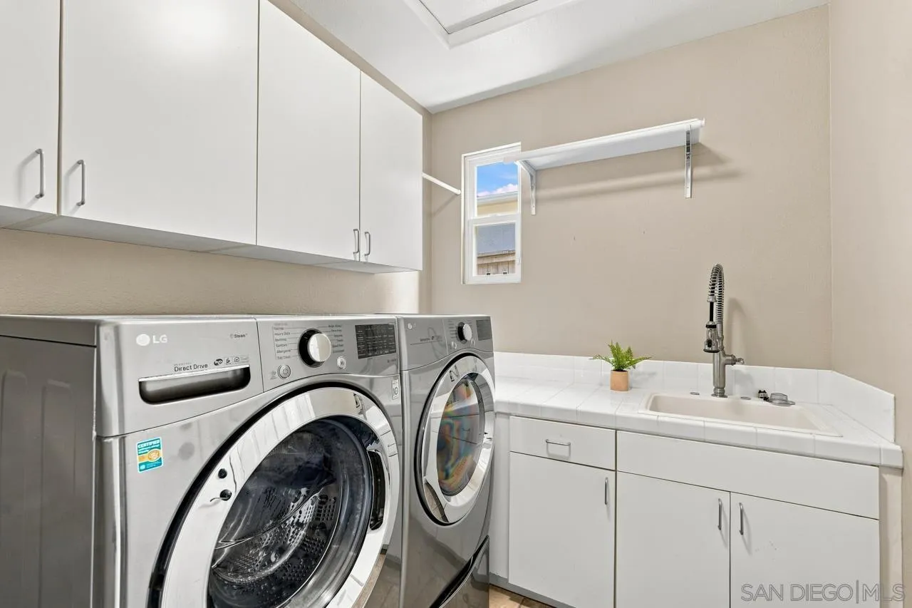 https://cdn.realtyfeed.com/cdn/127/260022353/00f061df2be19fd6307b6708ab672128.webp