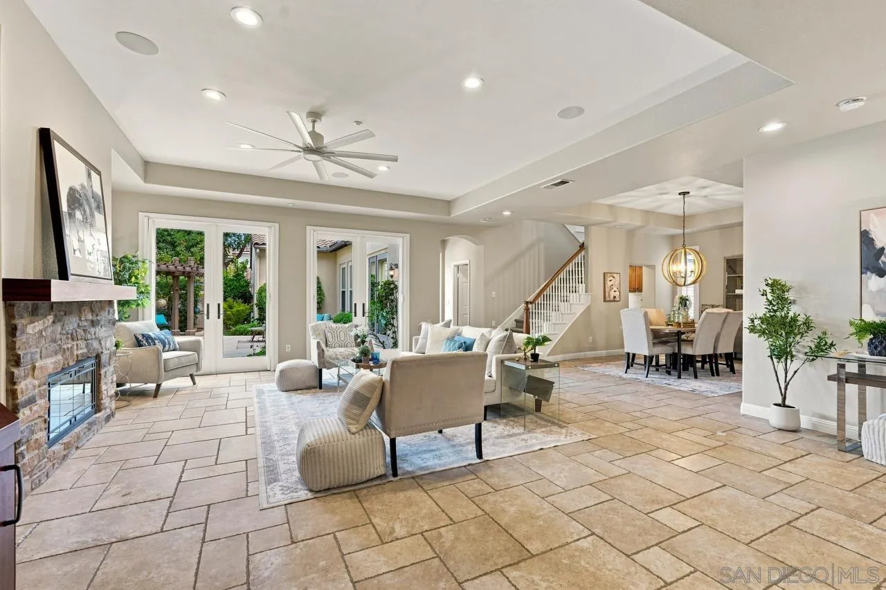 https://cdn.realtyfeed.com/cdn/127/260022353/37bda2532acad025545dcad7ad4d33b0.webp