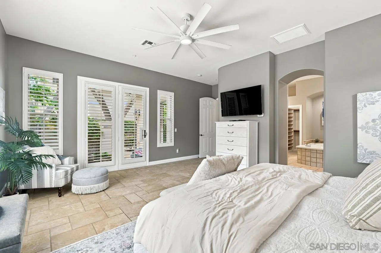 https://cdn.realtyfeed.com/cdn/127/260022353/4dff34ca15c44ad42b1206110e55b375.webp