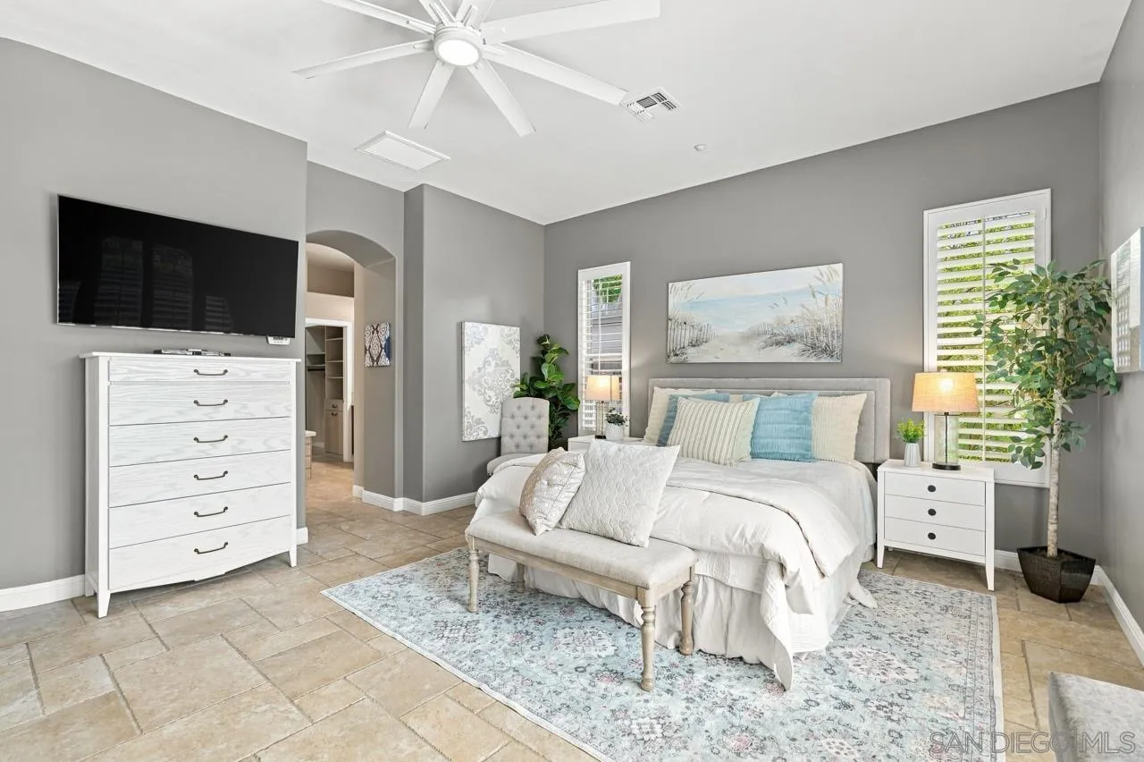 https://cdn.realtyfeed.com/cdn/127/260022353/8f30b87e8d33f918d849033311221a2e.webp
