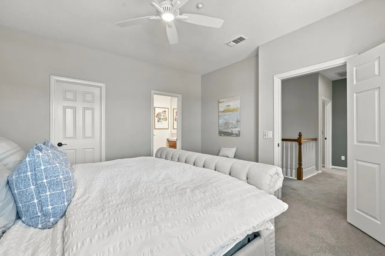 https://cdn.realtyfeed.com/cdn/127/260022353/d8d8987f4bdb89c54db7736df0d5fdc6.webp