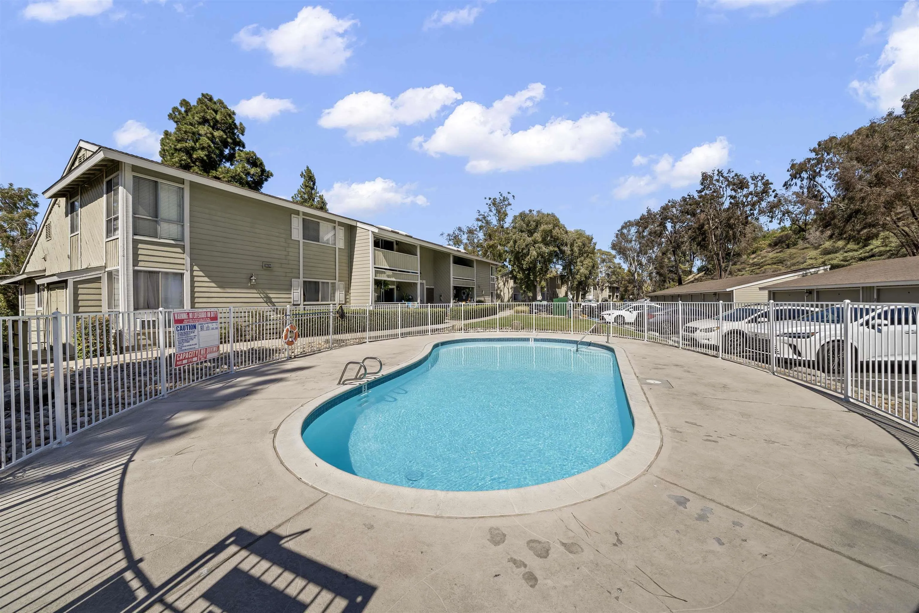 https://cdn.realtyfeed.com/cdn/127/260022356/4941d50ef1a46e73147c2480af42a164.webp