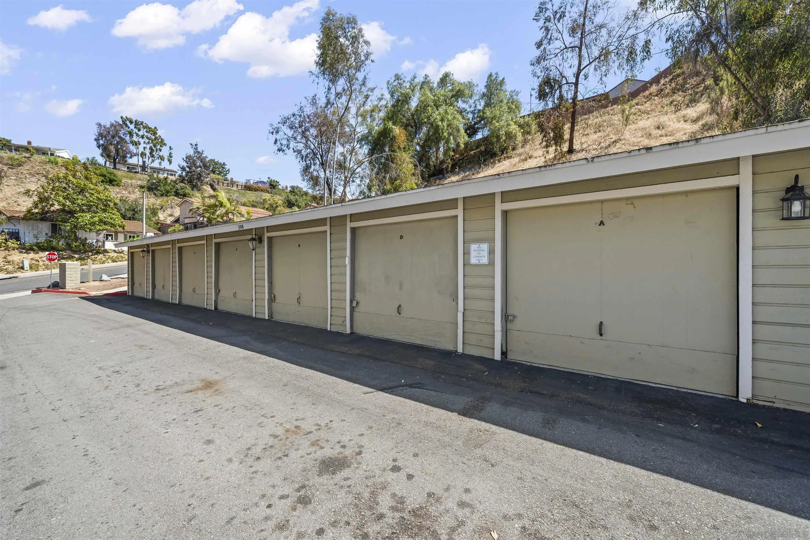 https://cdn.realtyfeed.com/cdn/127/260022356/8527cd1c05442642907c830851336b13.webp