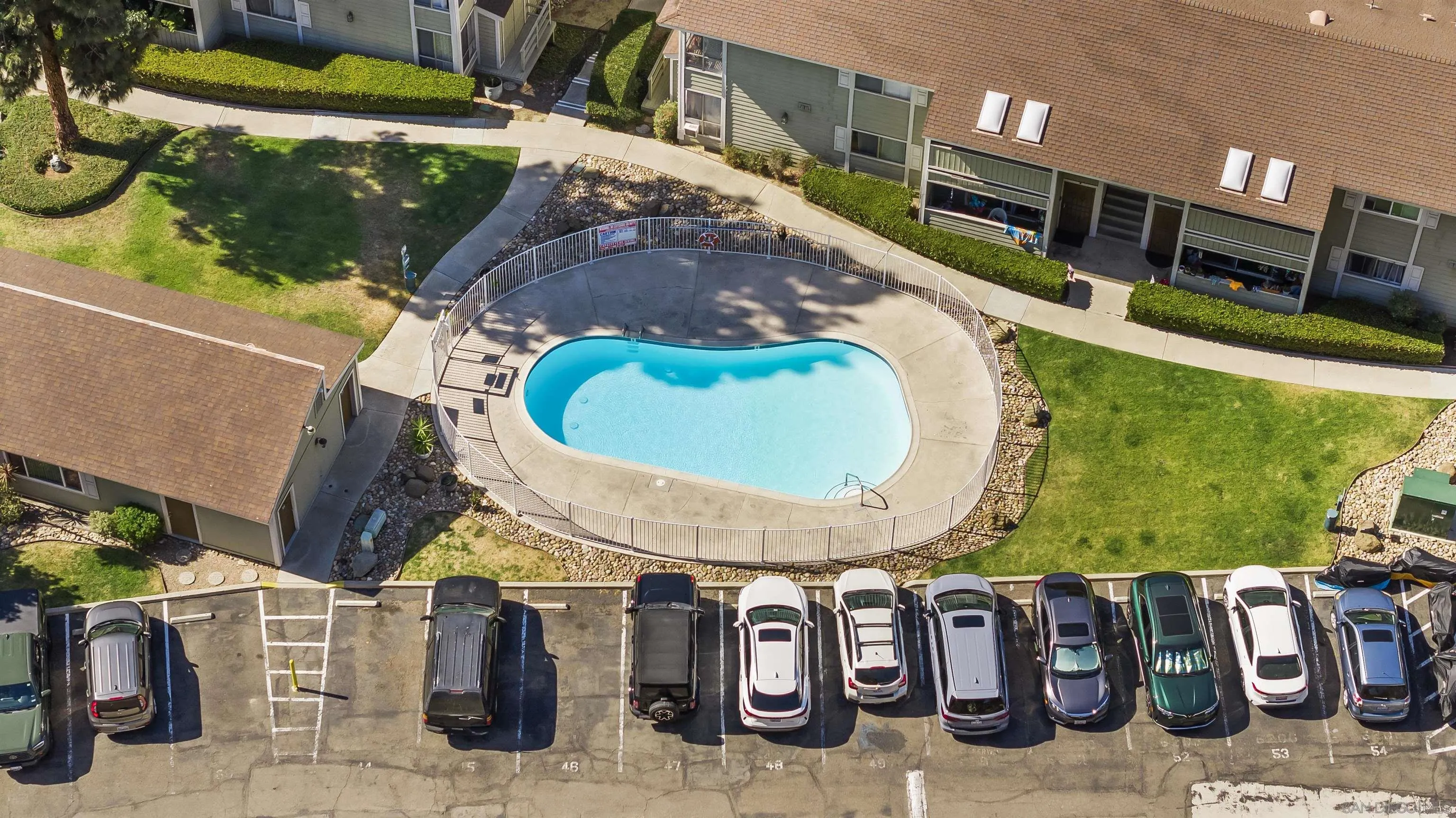 https://cdn.realtyfeed.com/cdn/127/260022356/aa4d21165f8413a88ca7cef3158533b5.webp