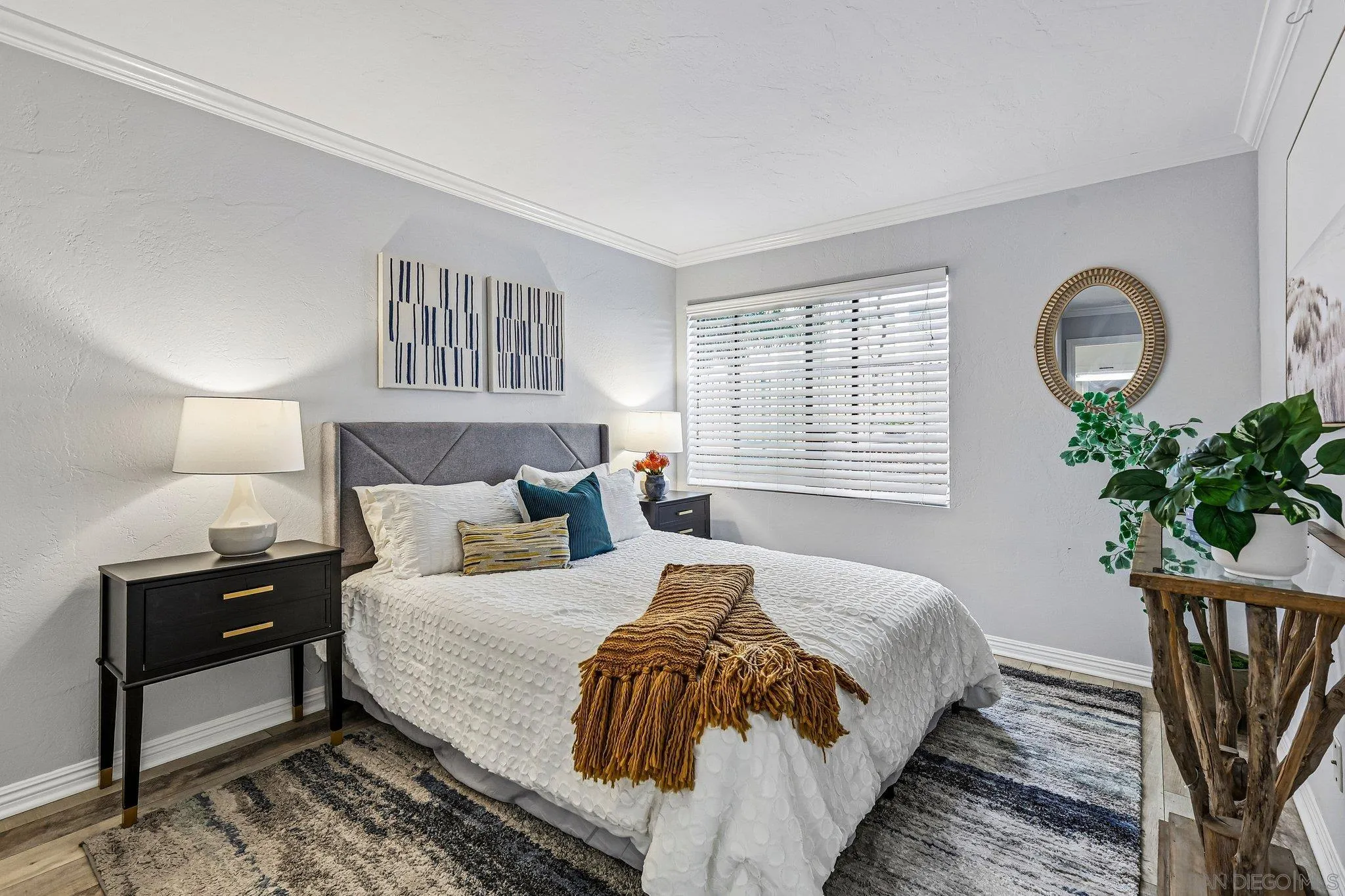 https://cdn.realtyfeed.com/cdn/127/260022358/442f94a6f860ed10aa8cb28853f8e3c3.webp