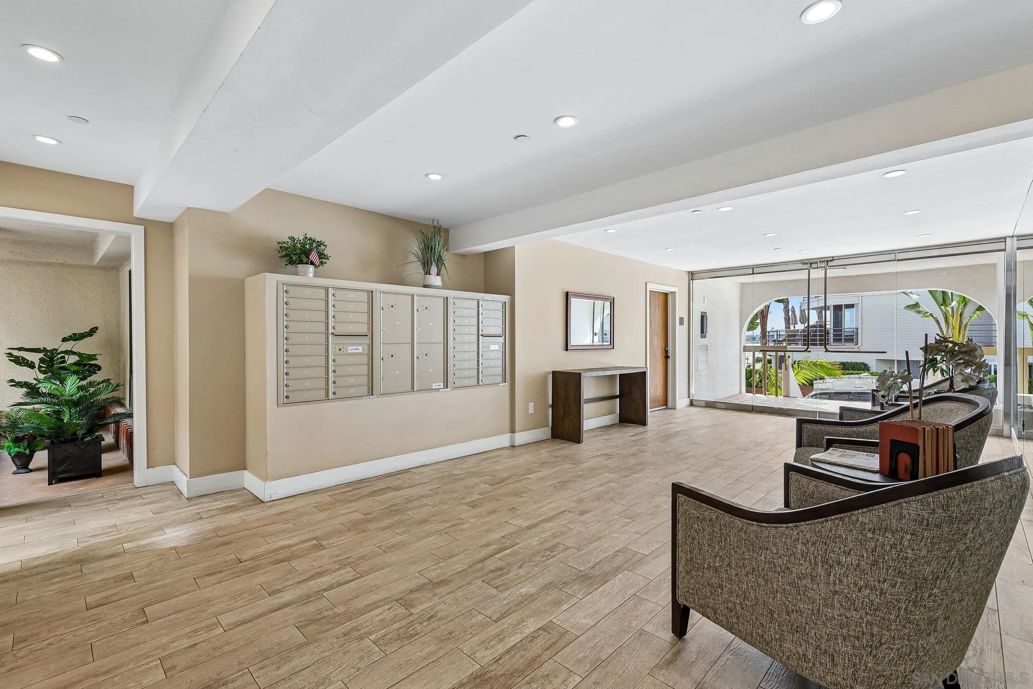 https://cdn.realtyfeed.com/cdn/127/260022358/4e32b008d67503f971257750560e869b.webp