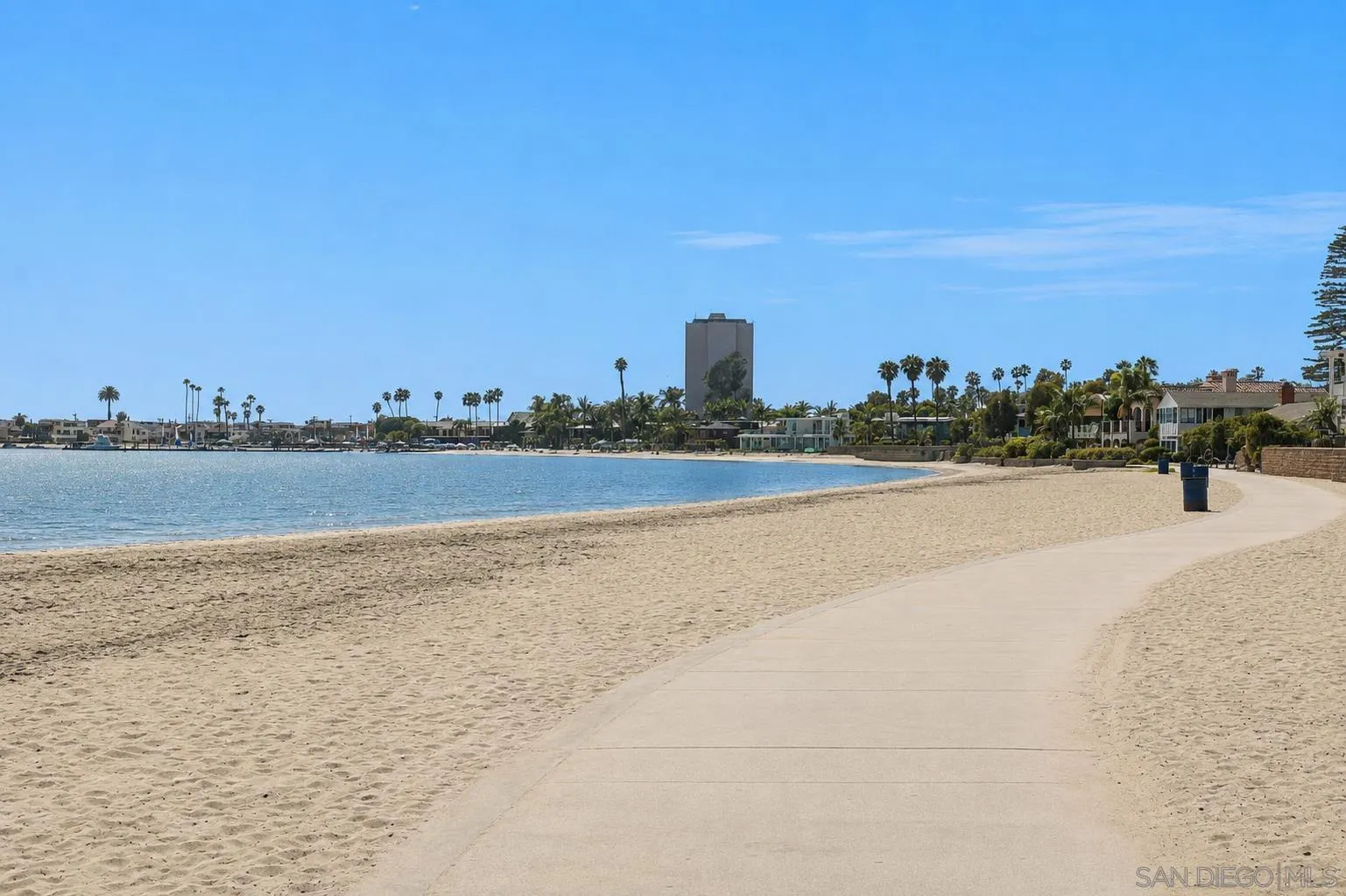 https://cdn.realtyfeed.com/cdn/127/260022358/68bd1ff021767eeb1ce3feaedaa177bd.webp