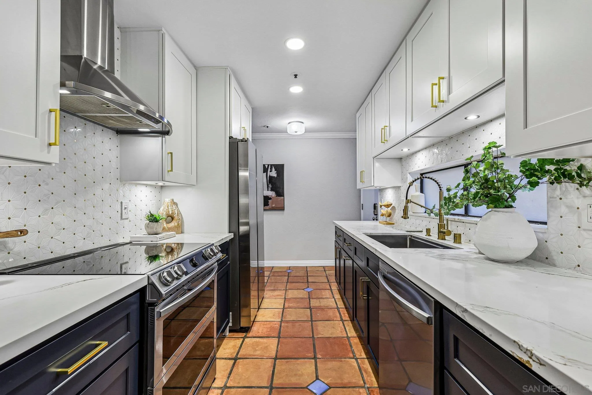 https://cdn.realtyfeed.com/cdn/127/260022358/7c2c9a173bde452ec46bdad983e7e84e.webp