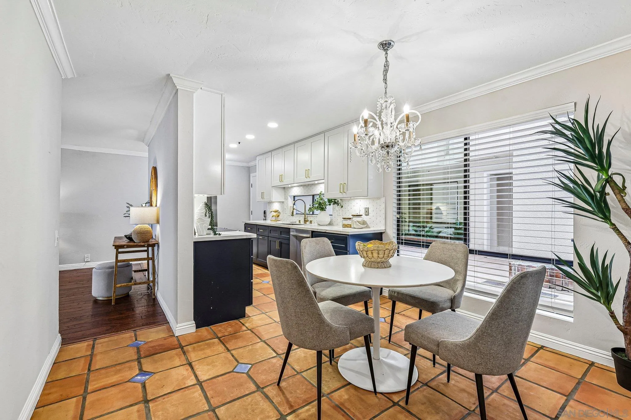 https://cdn.realtyfeed.com/cdn/127/260022358/8f265b9fb334067fbb72b475cb2d5d6b.webp