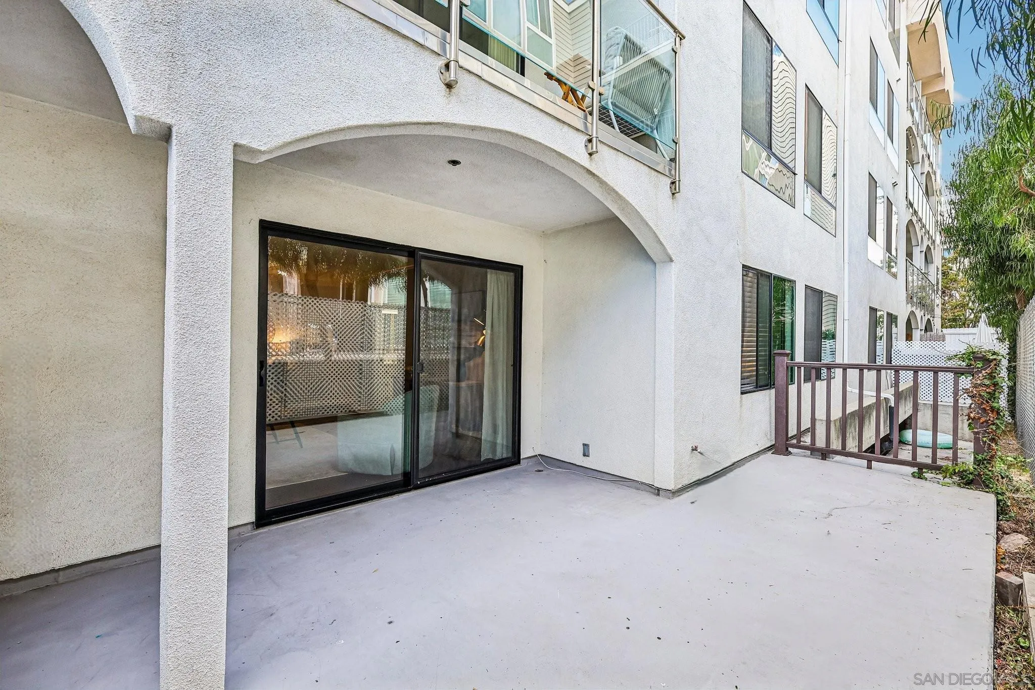 https://cdn.realtyfeed.com/cdn/127/260022358/913ce329c63d0df94adb0dd3ba97bcd3.webp