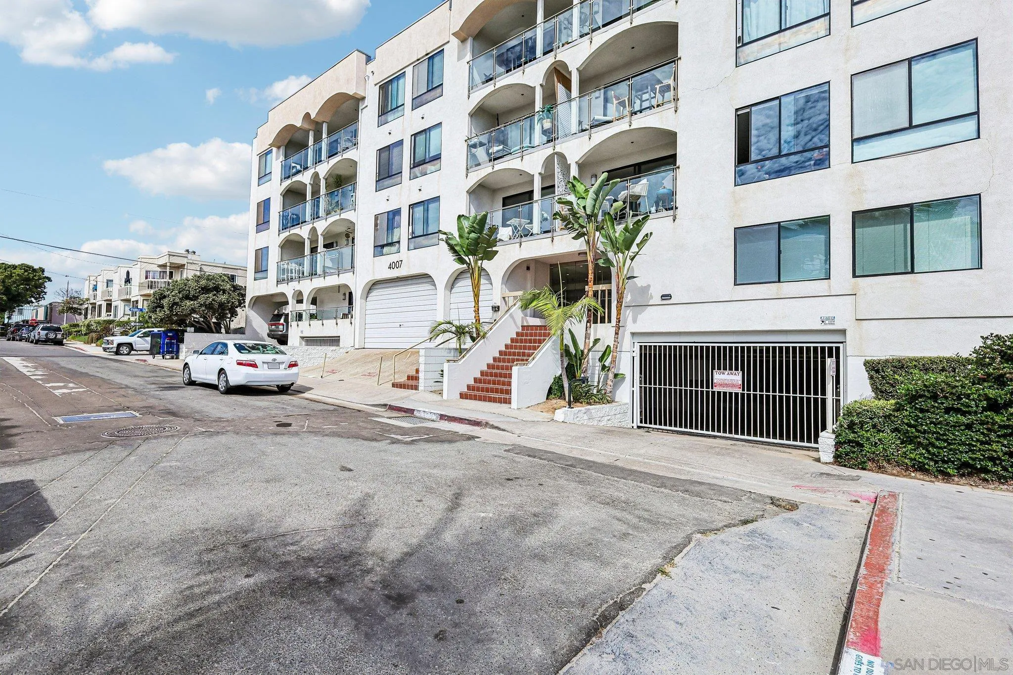 https://cdn.realtyfeed.com/cdn/127/260022358/f8be9185eae9f99168b114d63f96eae3.webp