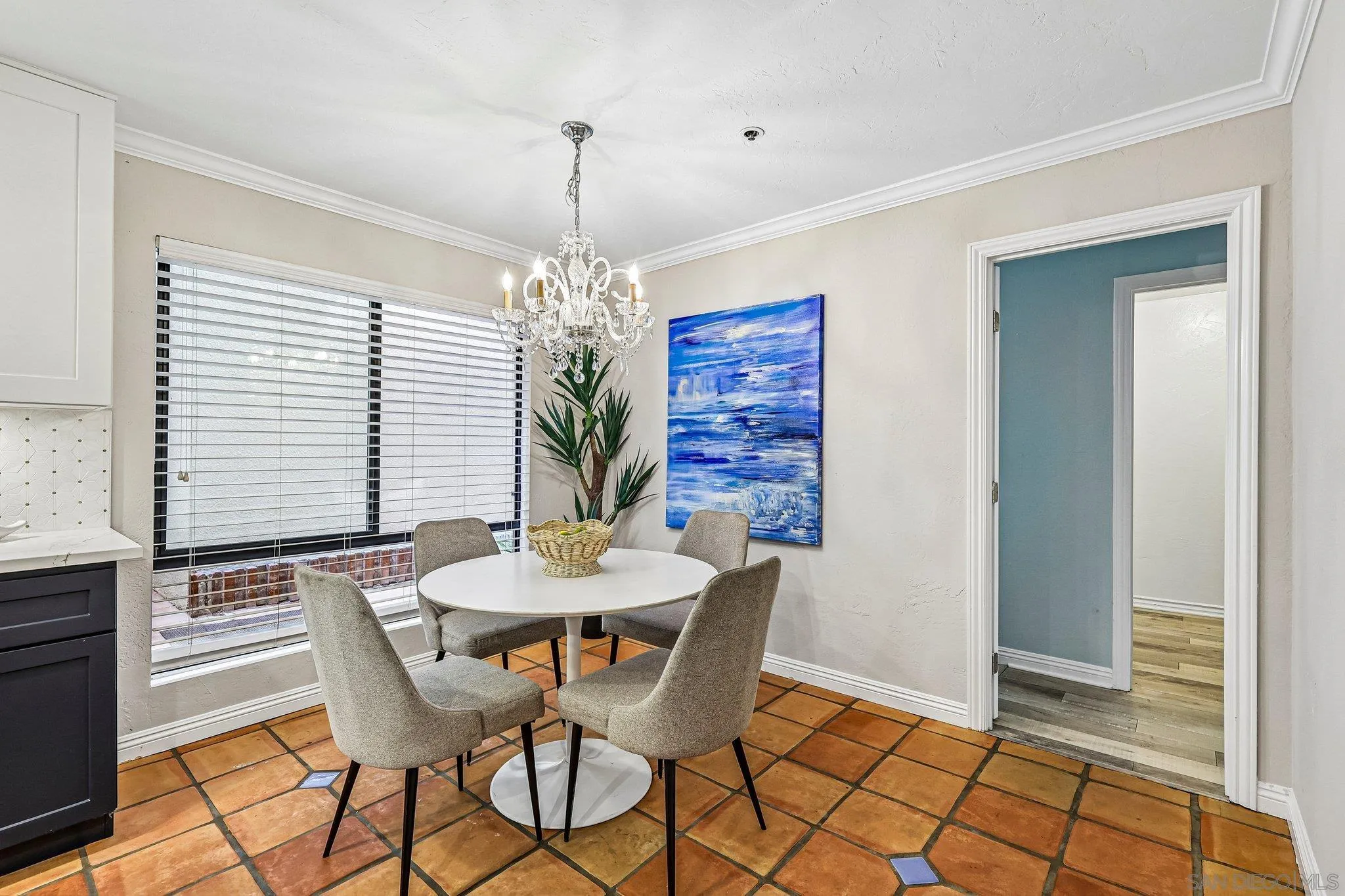 https://cdn.realtyfeed.com/cdn/127/260022358/fe1af556ff934fa0a26f0f1c28fdc978.webp