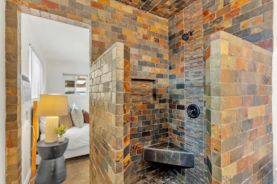 https://cdn.realtyfeed.com/cdn/127/260022365/04ab1c3bd447fcd5ab50a73858848f80.webp