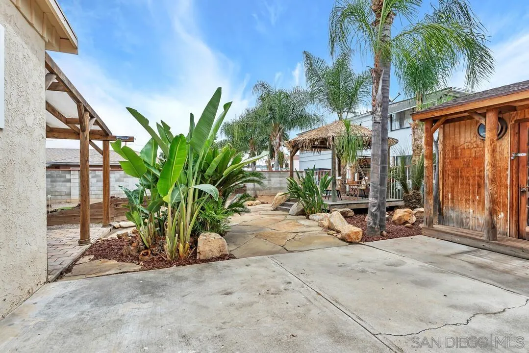 https://cdn.realtyfeed.com/cdn/127/260022365/bb49fd44b712f0b63aea55aba39d19d9.webp