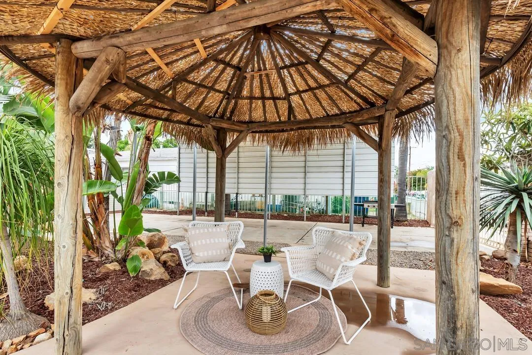https://cdn.realtyfeed.com/cdn/127/260022365/ed99fc1f40329564b6da10606a02b2d2.webp