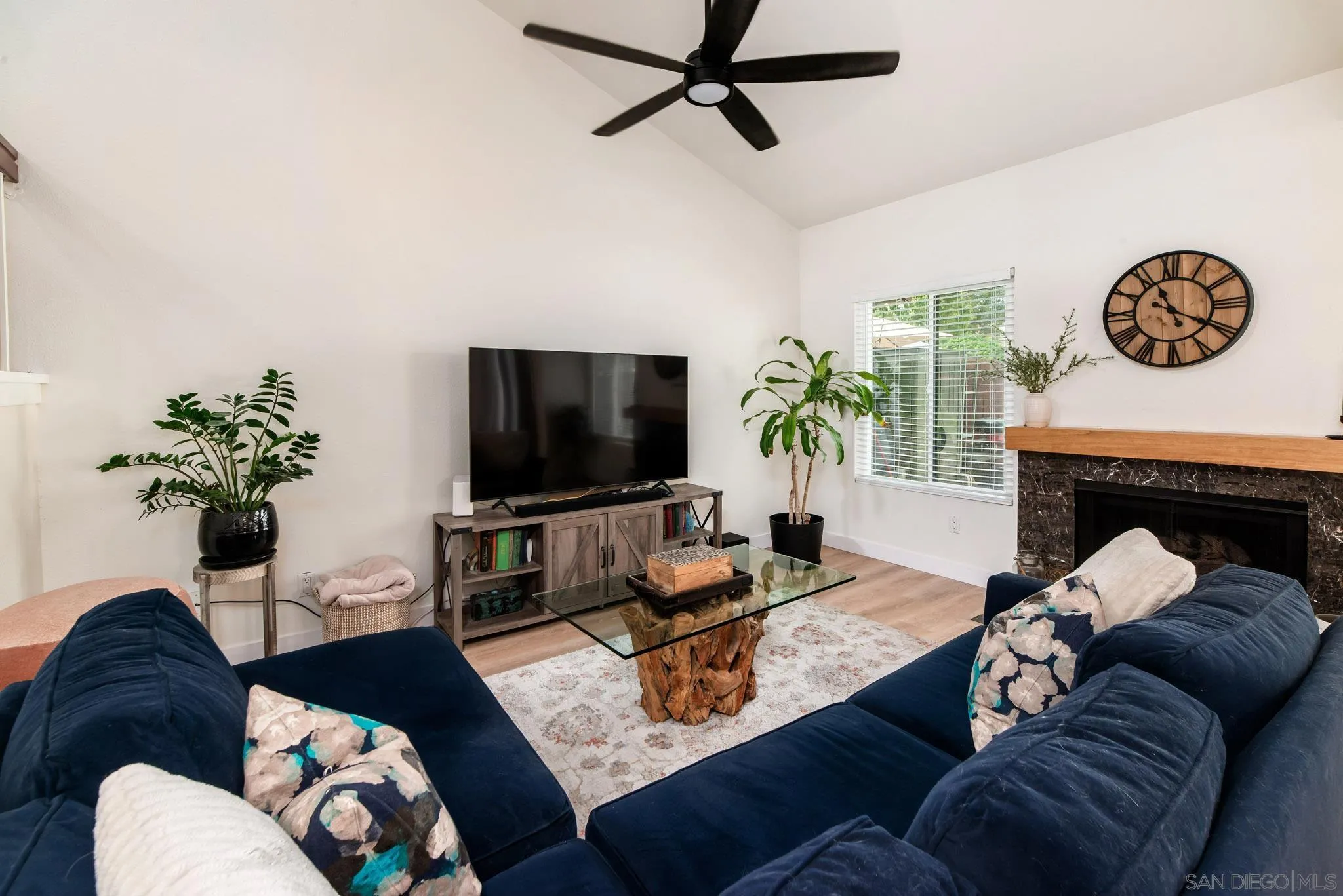 1559 Apache Dr Unit C, Chula Vista, CA 91910 - Photo 4 of 34, Chula Vista, CA