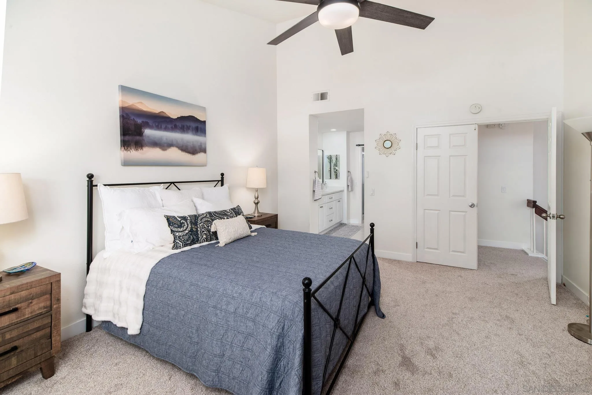 https://cdn.realtyfeed.com/cdn/127/260022367/767e39a3f3ae935806f55e6b7468b8f5.webp