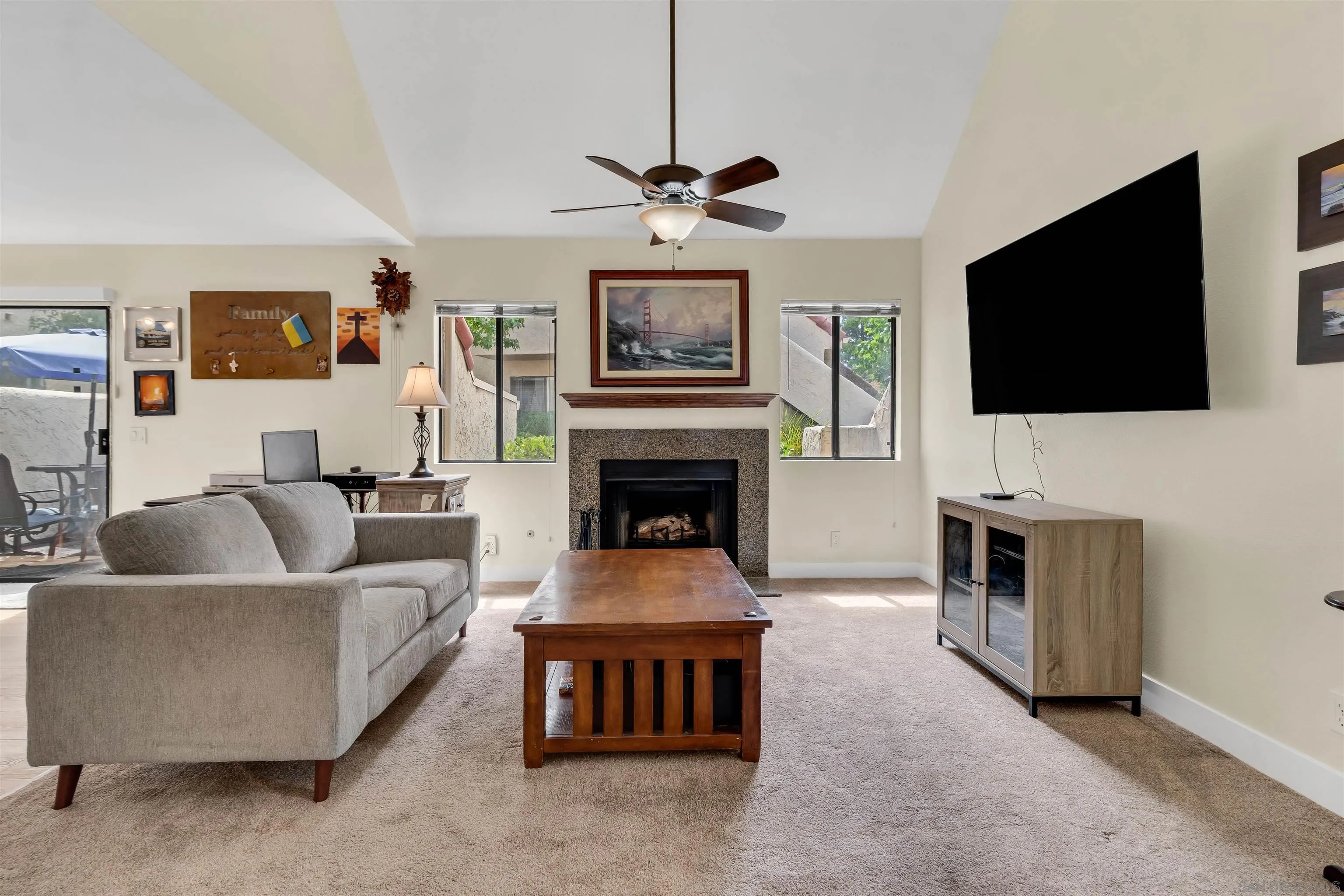 https://cdn.realtyfeed.com/cdn/127/260022369/509a3495bb1a75d2ea727d3c1844ea2f.webp