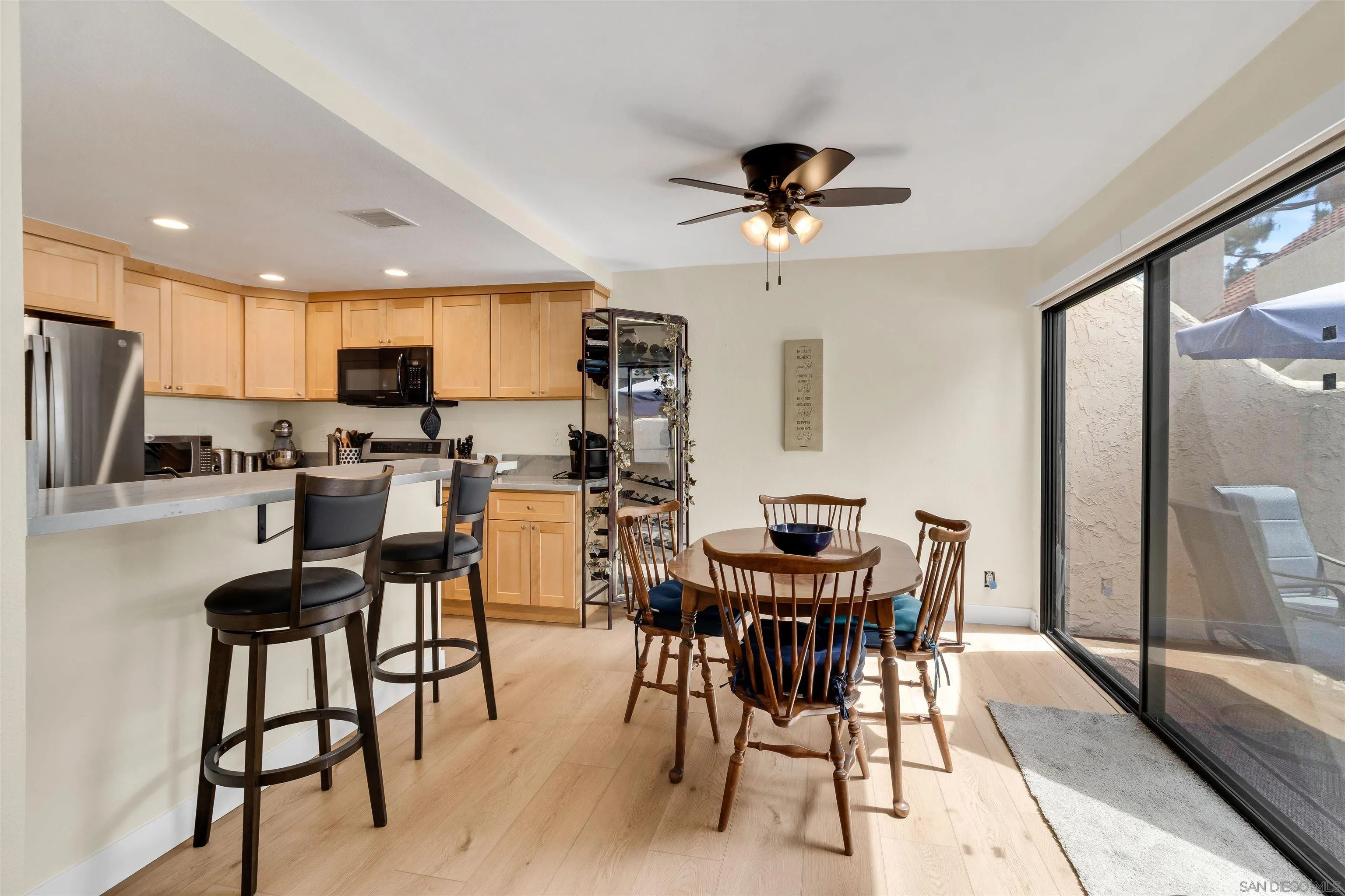https://cdn.realtyfeed.com/cdn/127/260022369/5c0411b1d4760a0fa193808a3d23436f.webp