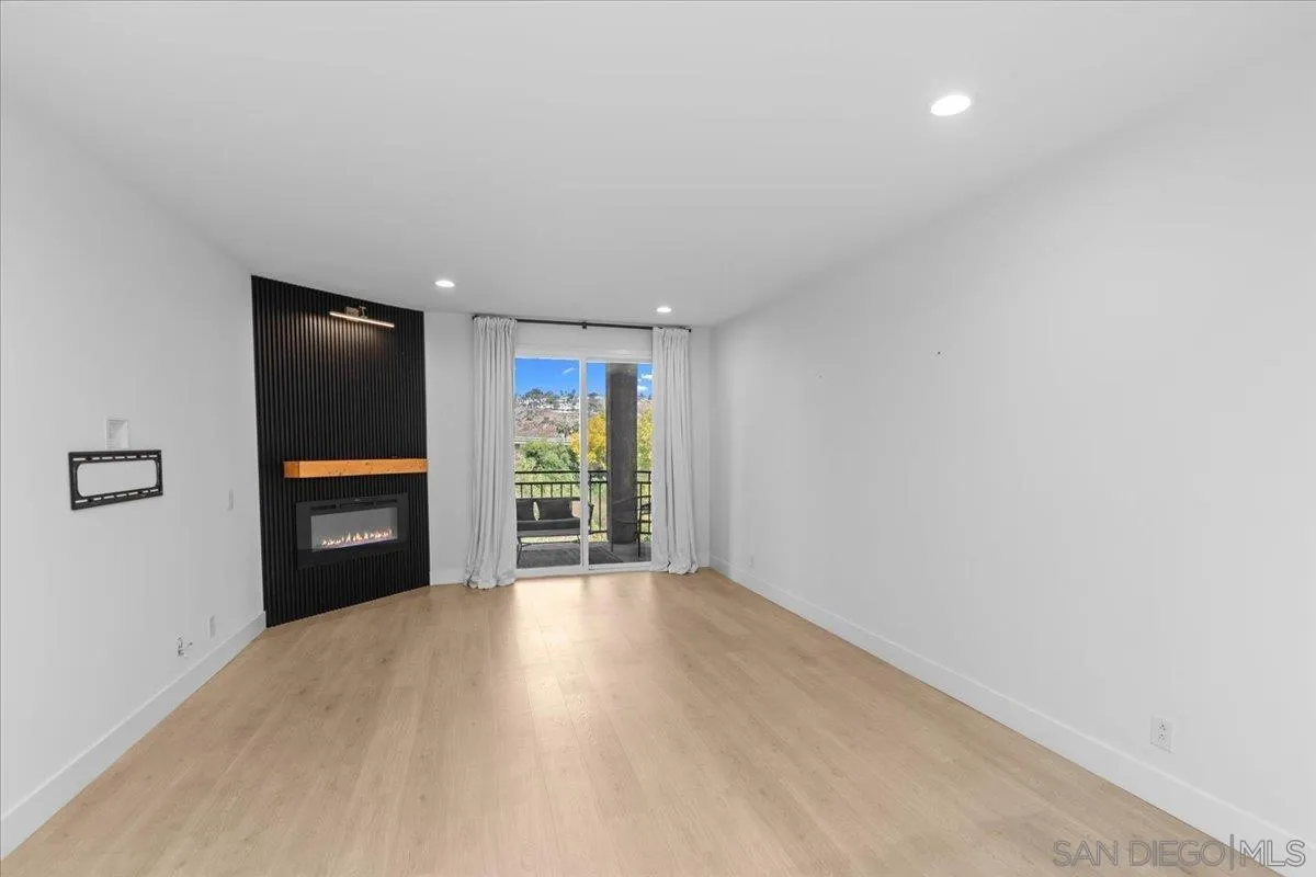 https://cdn.realtyfeed.com/cdn/127/260022374/9116cfd5d0b06fa49f57a05dd131e2ec.webp