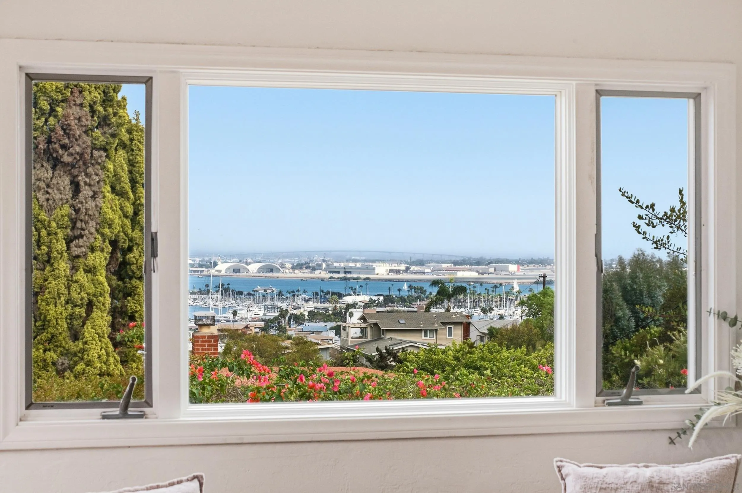 1155 Bangor St, San Diego, CA 92106 - Photo 5 of 67, San Diego, CA