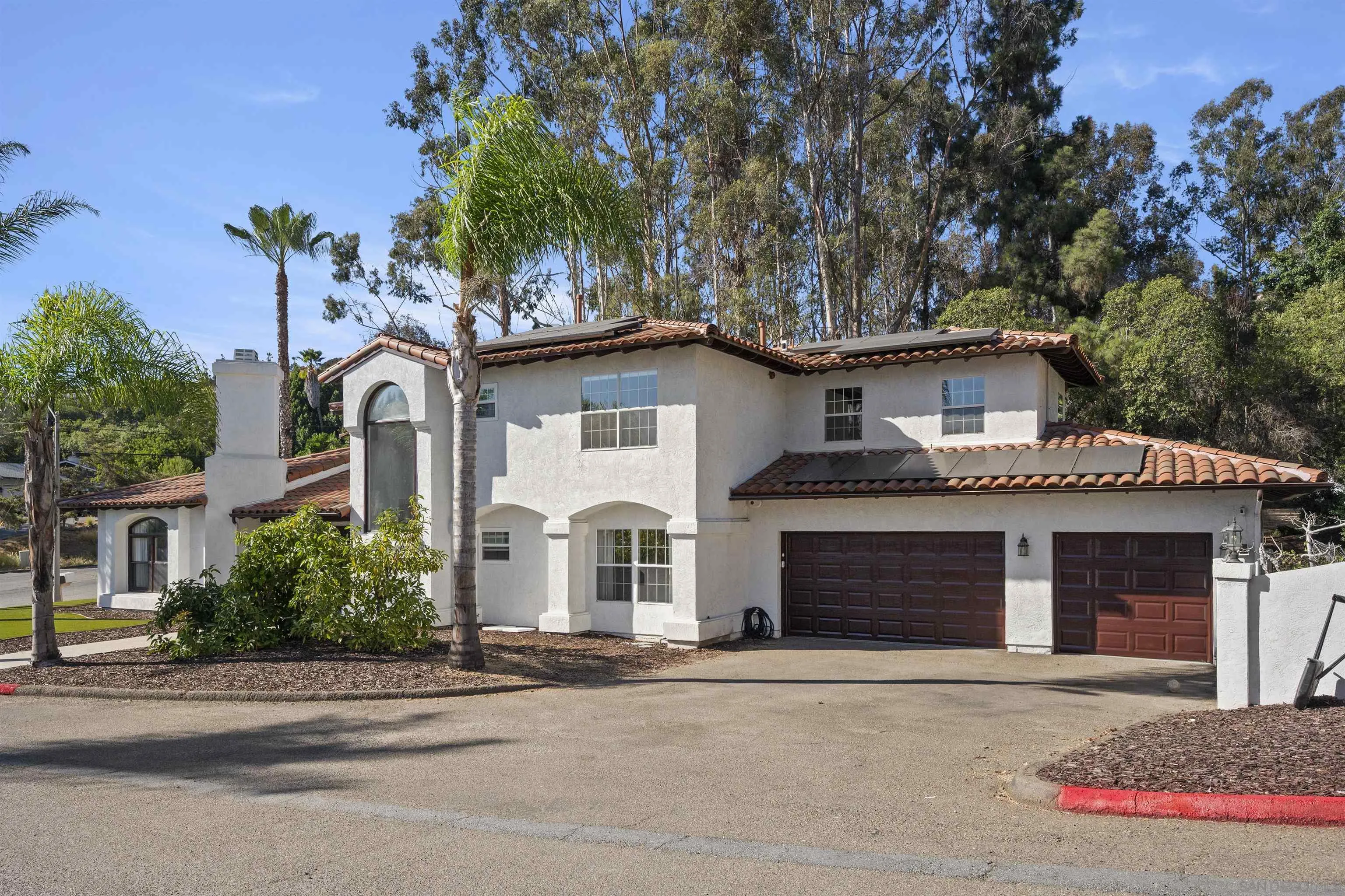 https://cdn.realtyfeed.com/cdn/127/260022382/566562c7d71466e877d4c74101ddecb9.webp