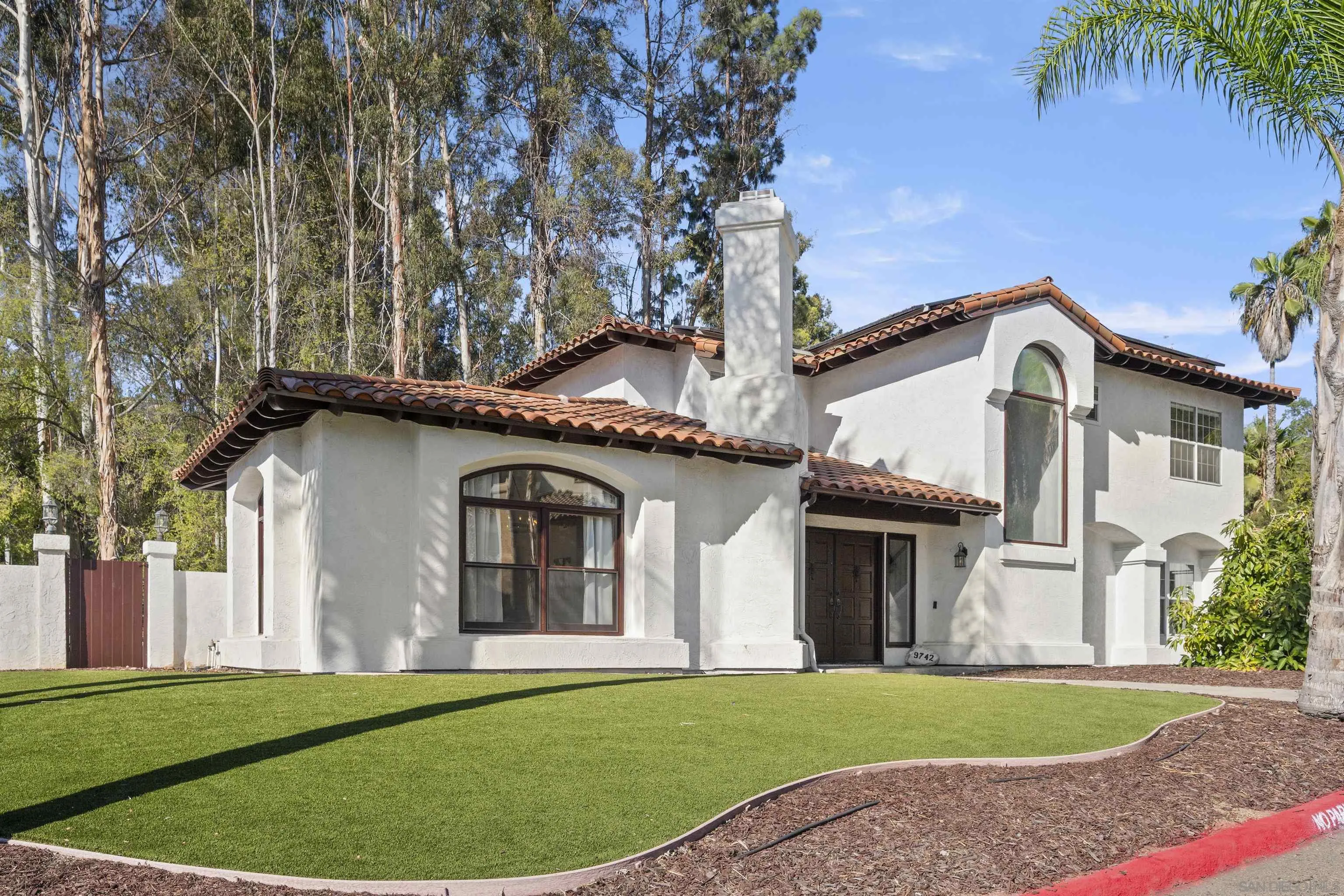 https://cdn.realtyfeed.com/cdn/127/260022382/7eaf34500f3aaacd9f1ec0d9a697452b.webp