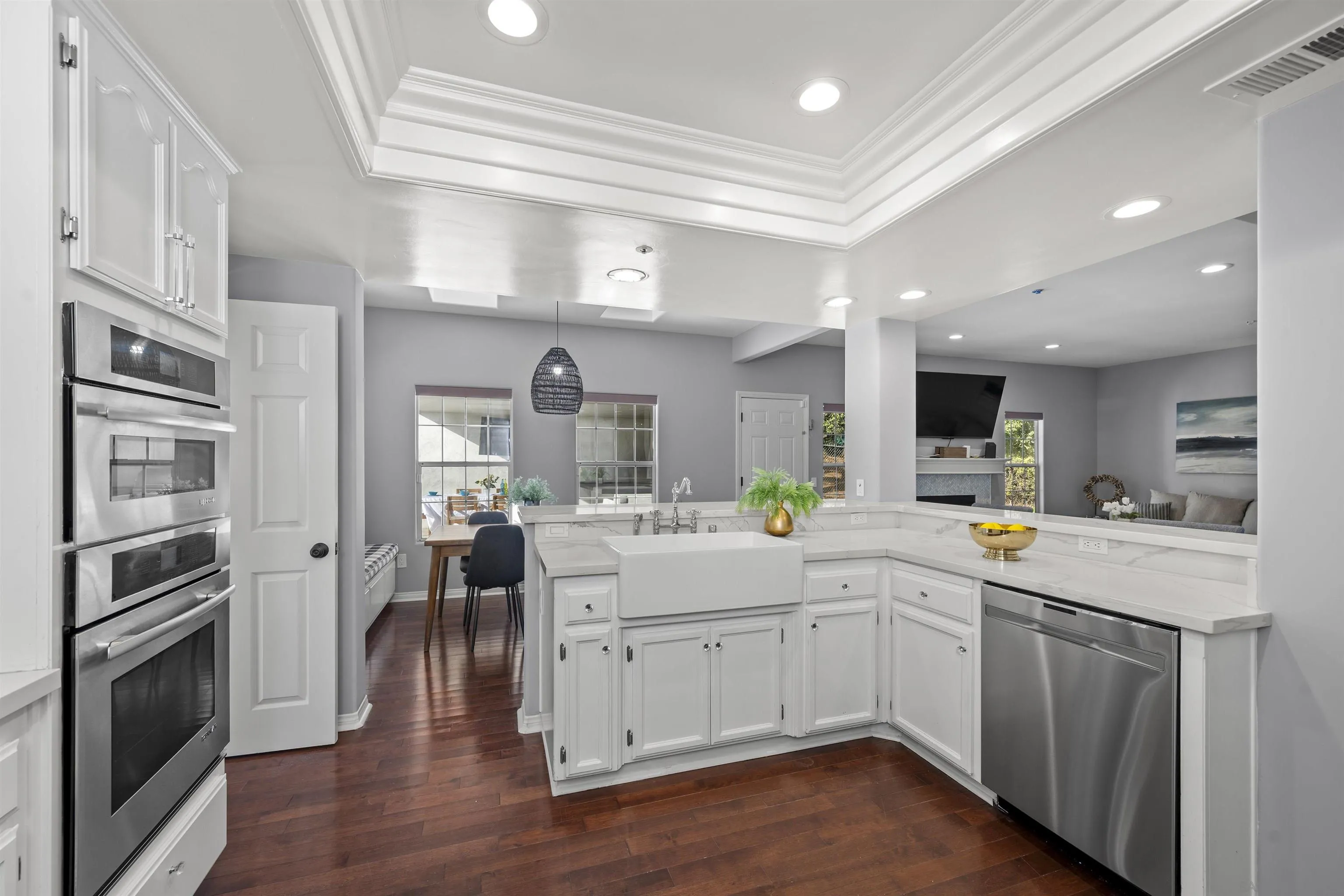 https://cdn.realtyfeed.com/cdn/127/260022382/ef6cf35a0f3ac369e4614e4e6c3d09e7.webp