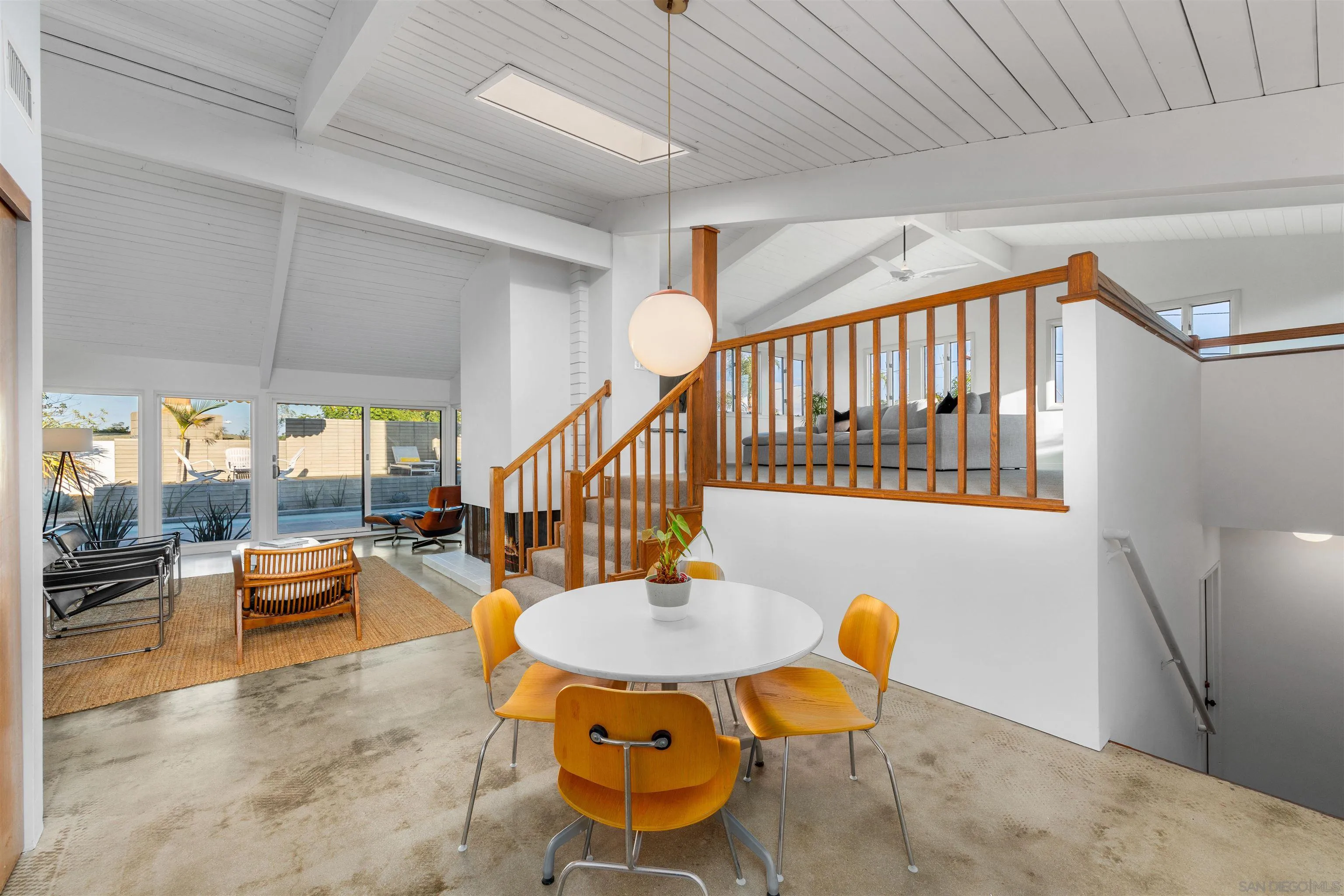 https://cdn.realtyfeed.com/cdn/127/260022383/b5709c3a9d4915eb1e0ff1cf88db1094.webp