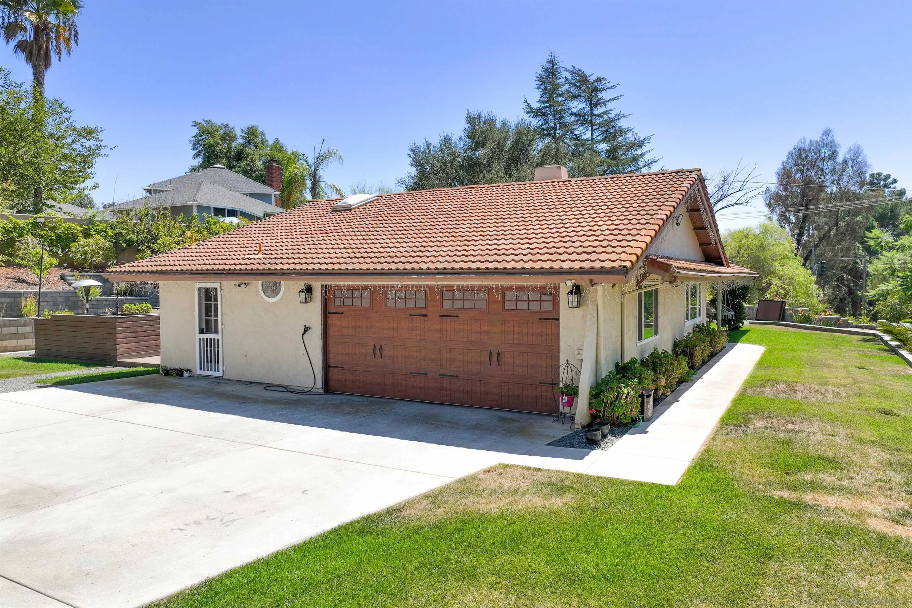 676 Via Rancho, Escondido, CA 92029 - Photo 3 of 53, Escondido, CA