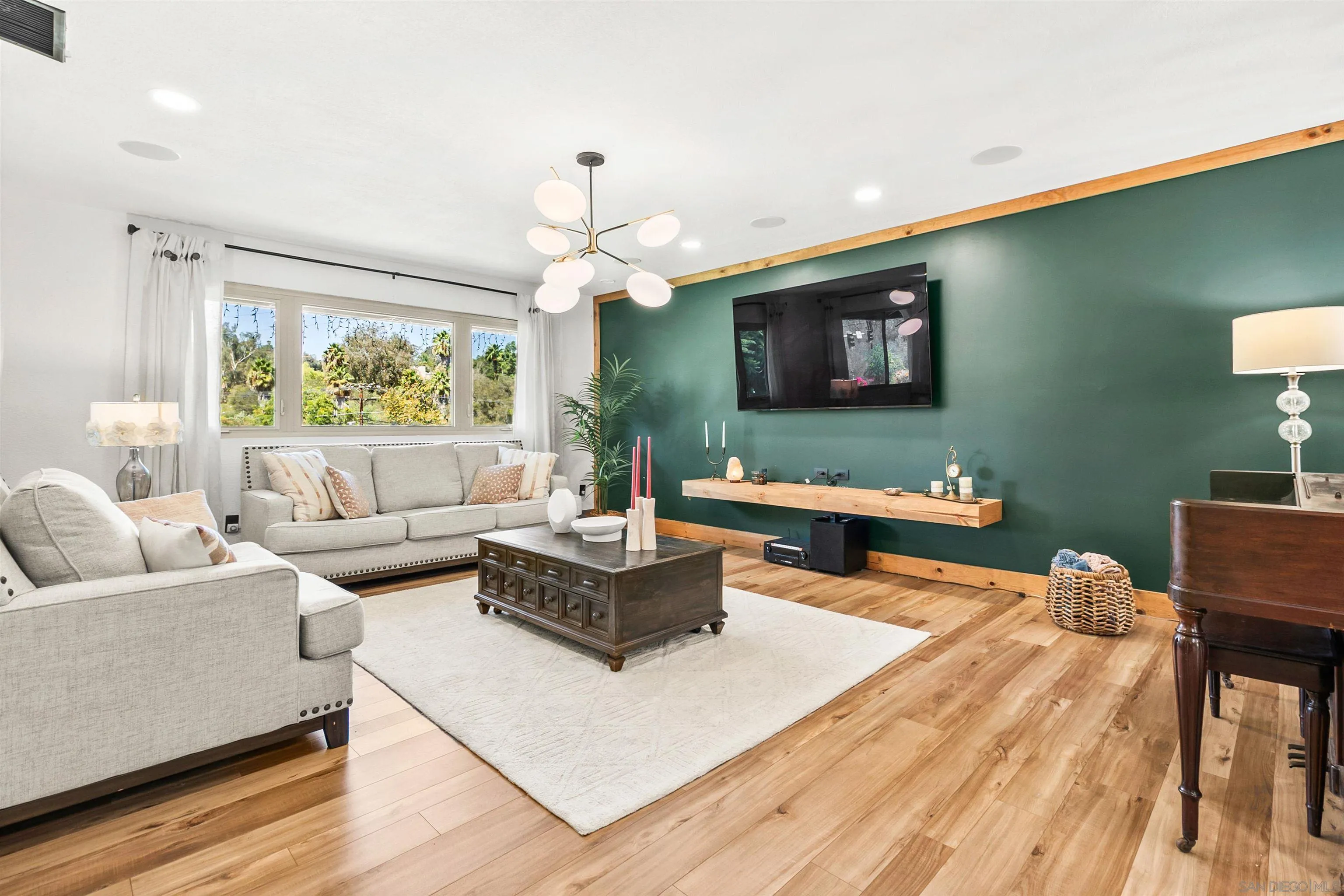 676 Via Rancho, Escondido, CA 92029 - Photo 5 of 53, Escondido, CA