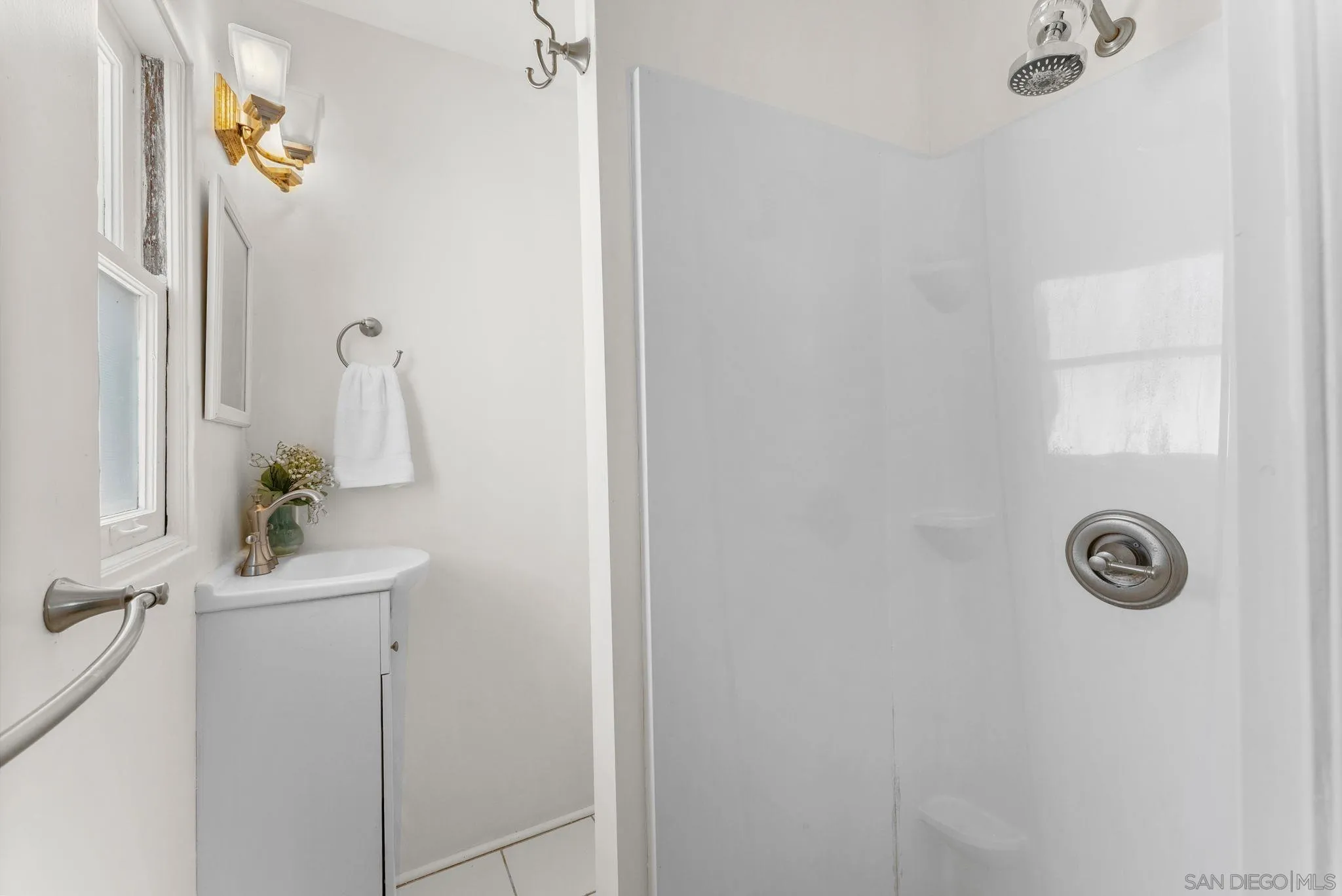 https://cdn.realtyfeed.com/cdn/127/260022386/dfef5ff3d58dff5ac872a22aee631a4c.webp