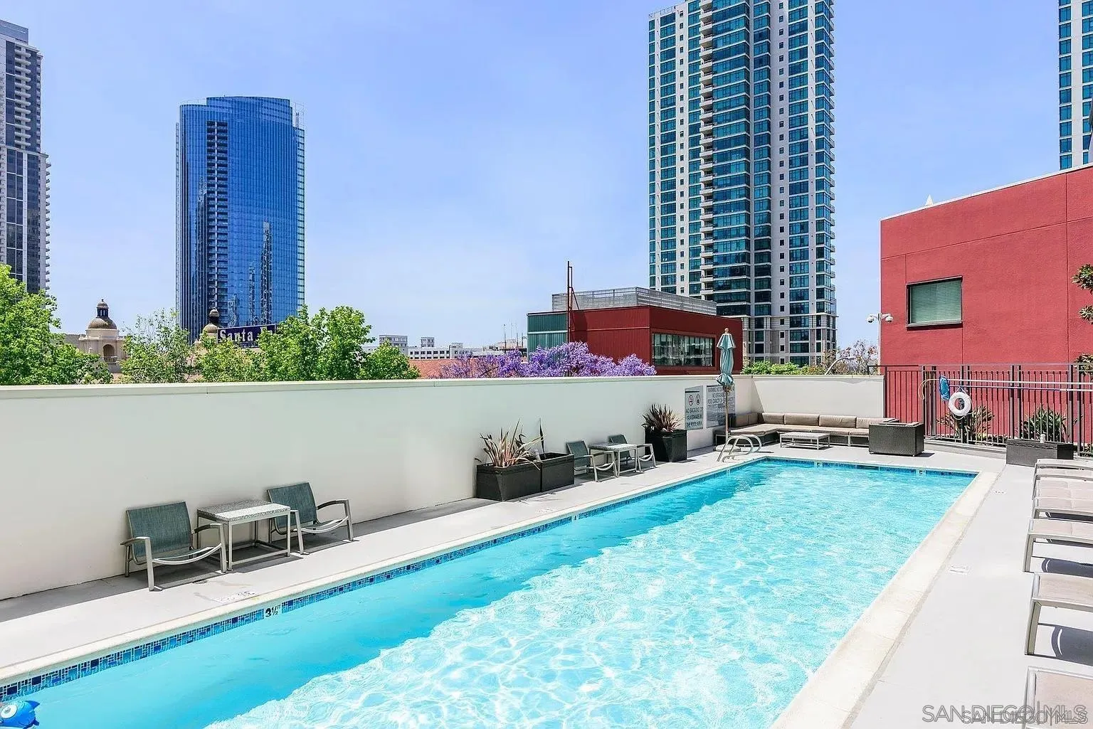 https://cdn.realtyfeed.com/cdn/127/260022389/0650163364cbdb4559150d454ad5c3c8.webp
