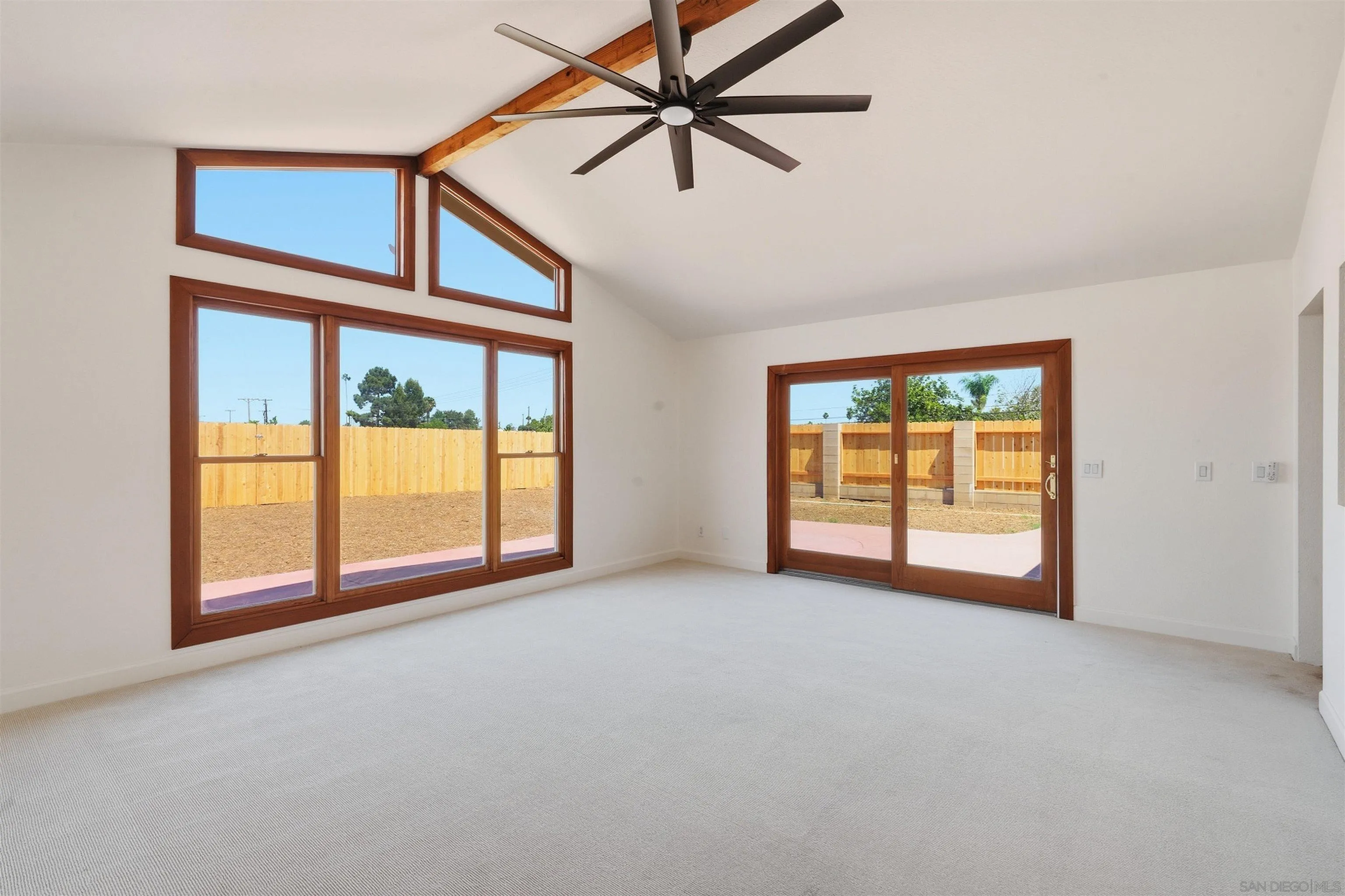 https://cdn.realtyfeed.com/cdn/127/260022392/0daaf88f2e05925f59af9ee29b48a872.webp