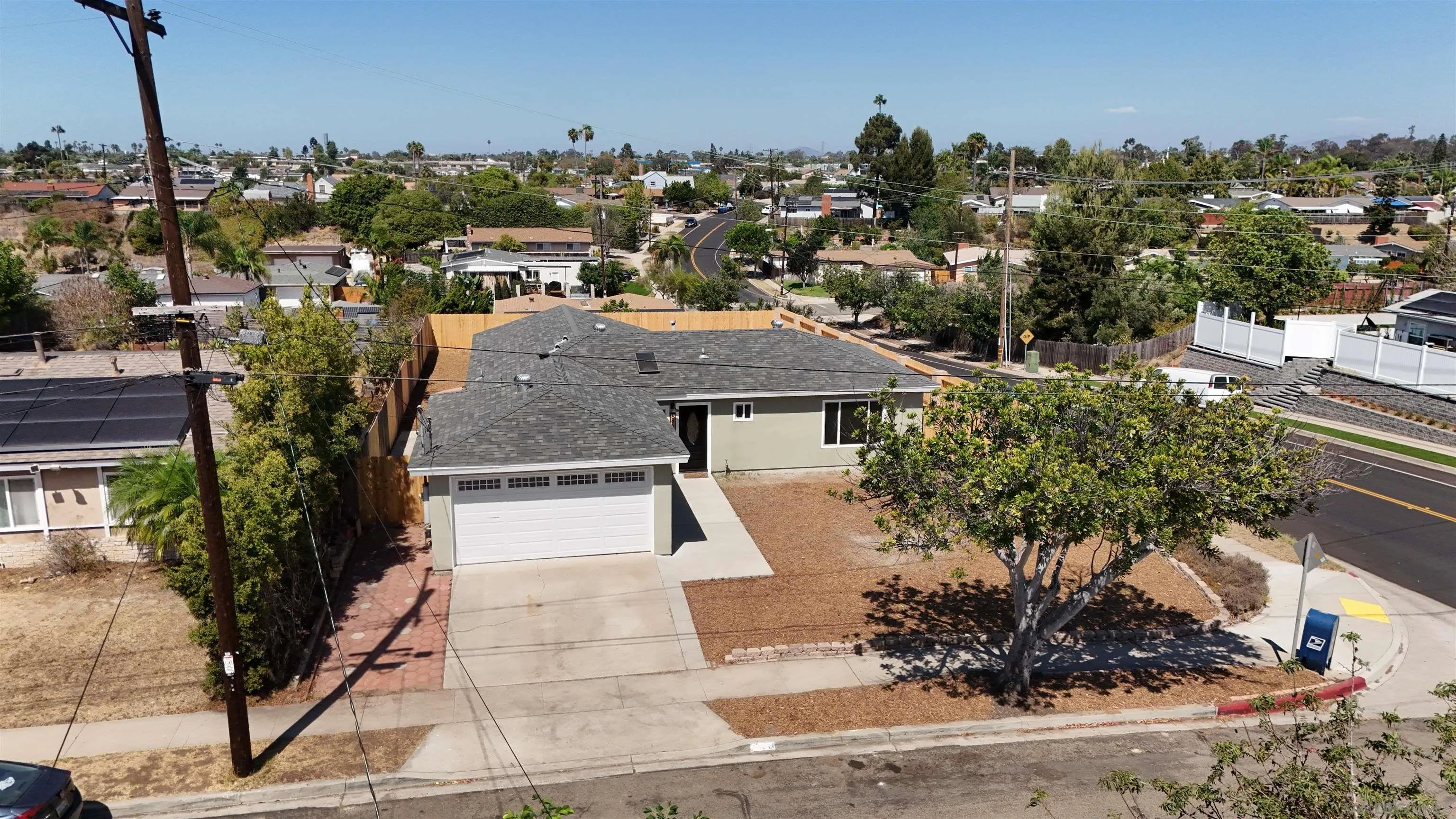 https://cdn.realtyfeed.com/cdn/127/260022392/fb5364fd565d5a34620c1998fcd8295a.webp