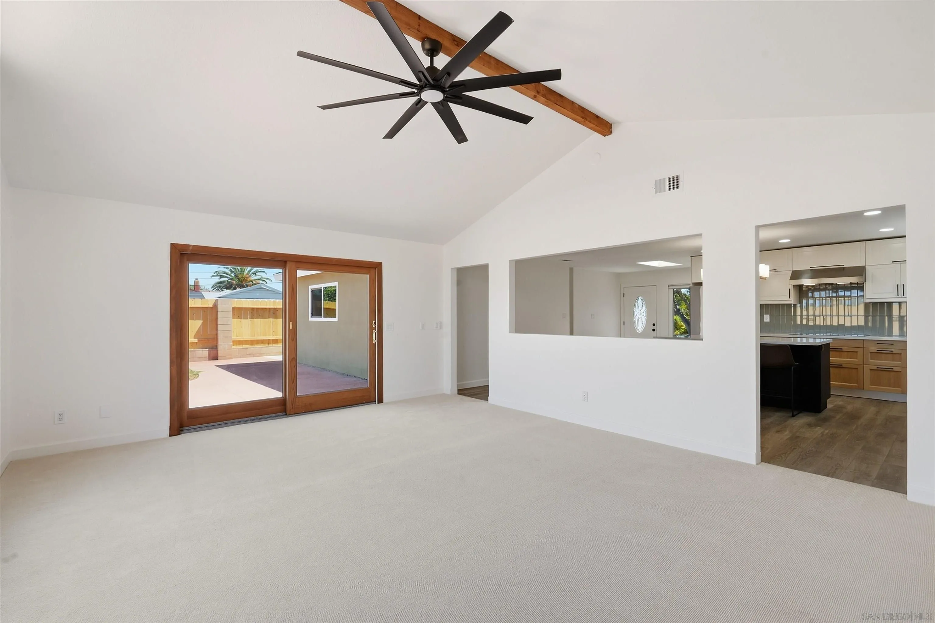 https://cdn.realtyfeed.com/cdn/127/260022392/fd58612b36f584ec02104d10b8b9ef5a.webp