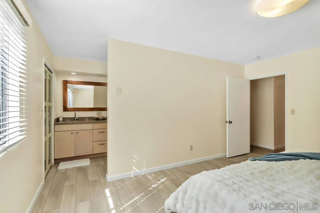 190 Evergreen Ave, Imperial Beach, CA 91932, photo 26