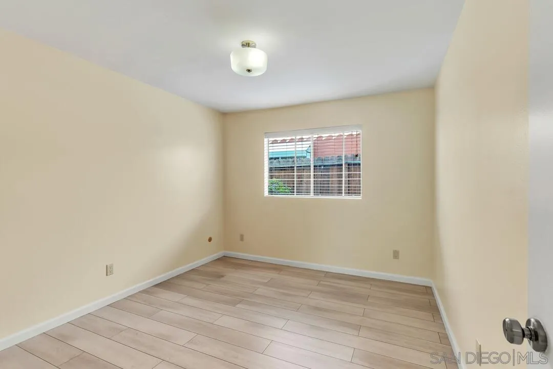 190 Evergreen Ave, Imperial Beach, CA 91932, photo 22