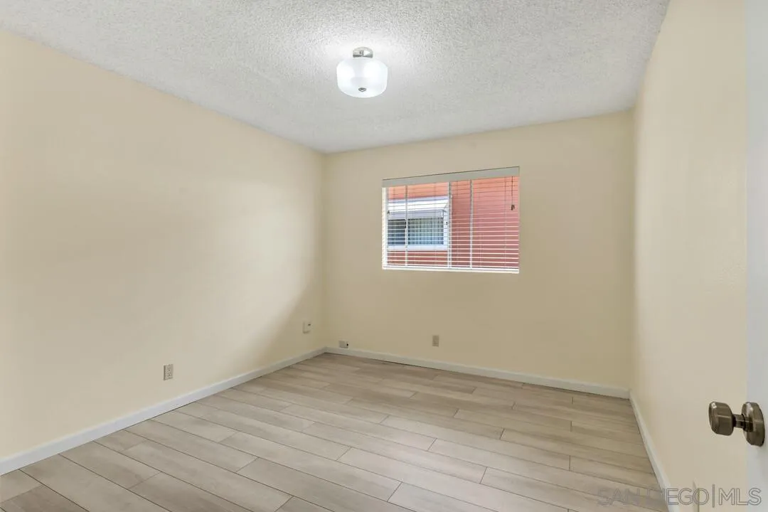190 Evergreen Ave, Imperial Beach, CA 91932, photo 42