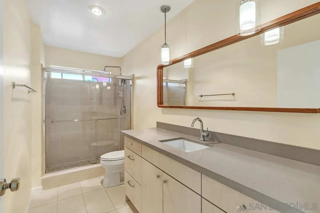 190 Evergreen Ave, Imperial Beach, CA 91932, photo 41