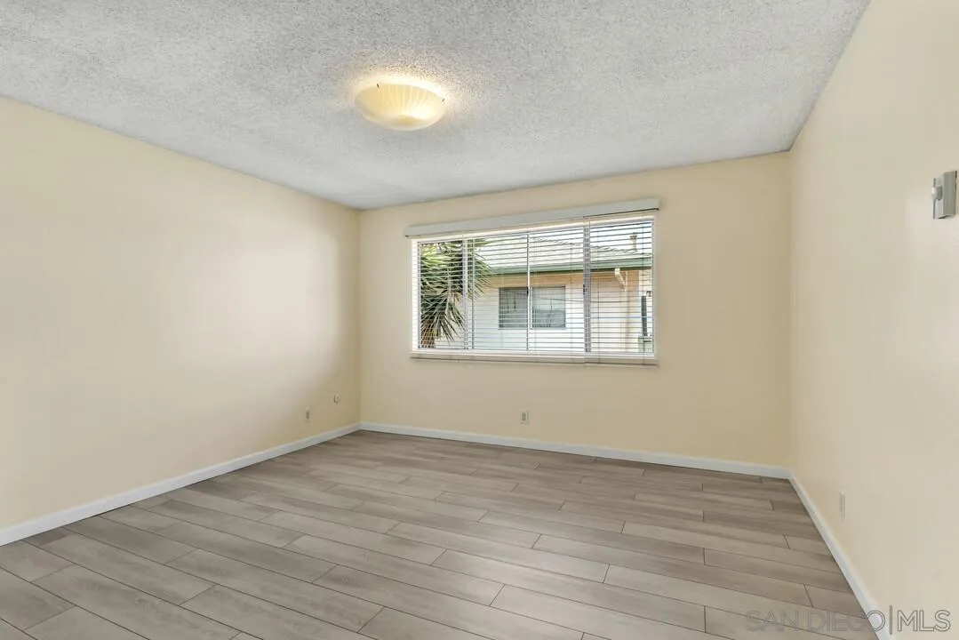 190 Evergreen Ave, Imperial Beach, CA 91932, photo 44