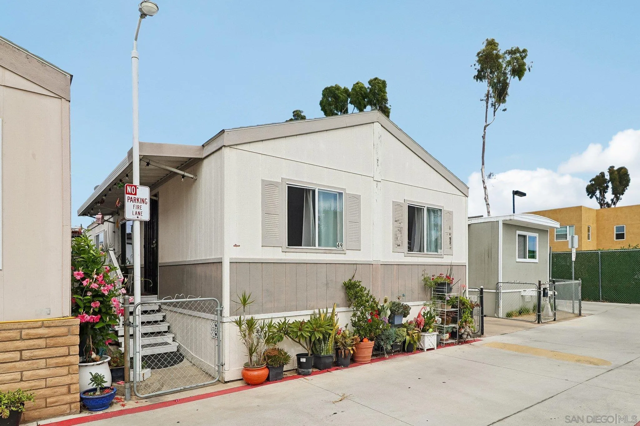 https://cdn.realtyfeed.com/cdn/127/260022402/f0d29083d9d4221de08d139f7b905f80.webp