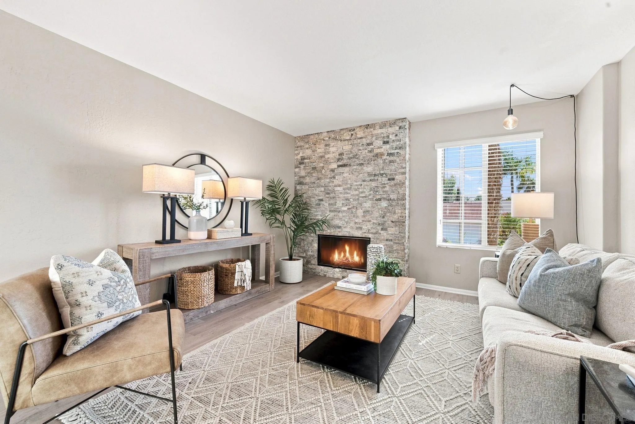 2914 Luciernaga Street C, Carlsbad, CA 92009 - Photo 4 of 29, Carlsbad, CA