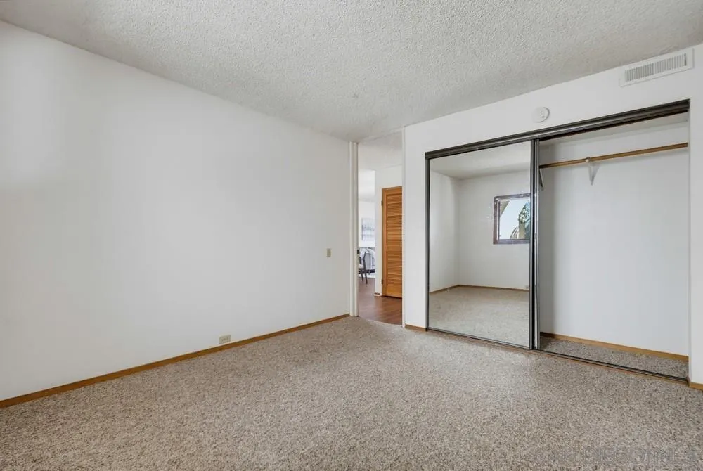 https://cdn.realtyfeed.com/cdn/127/260022419/18e128f156a6a39bd6b391a60015e9ac.webp