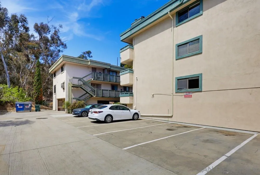 https://cdn.realtyfeed.com/cdn/127/260022419/4c394b564aa07161b309238c8b28ffdd.webp