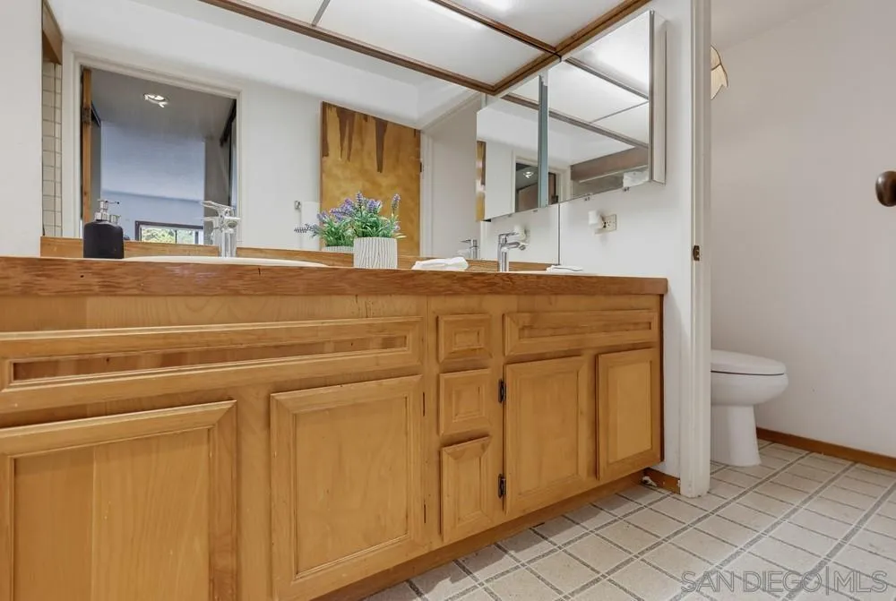 https://cdn.realtyfeed.com/cdn/127/260022419/9761bd50db8706d832a48c4bd88c5fe0.webp