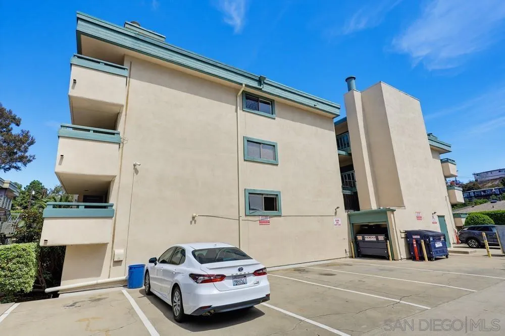 https://cdn.realtyfeed.com/cdn/127/260022419/ff7f41d4240d91e659c2947a99fa39d7.webp
